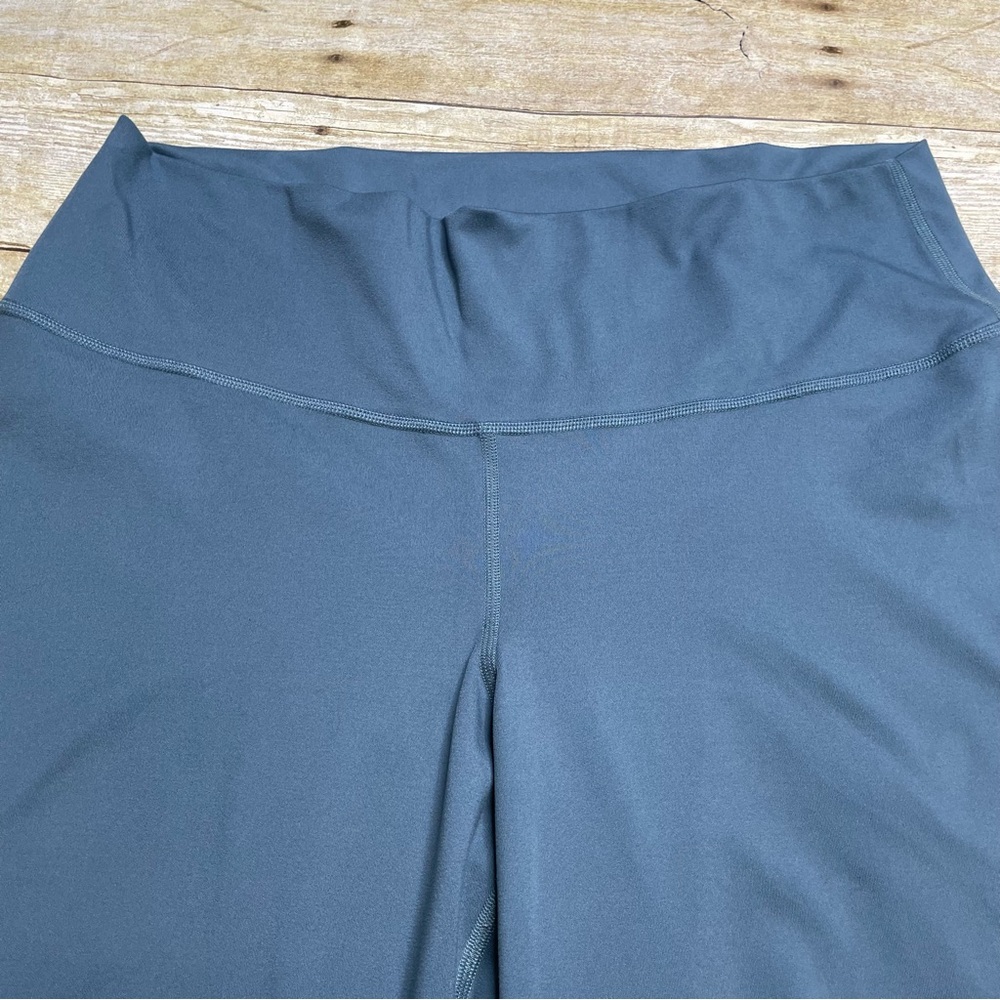 Gilly Hicks Active Recharge Blue Gray Flare Leg High Waist Legging Pants - Picture 3 of 6